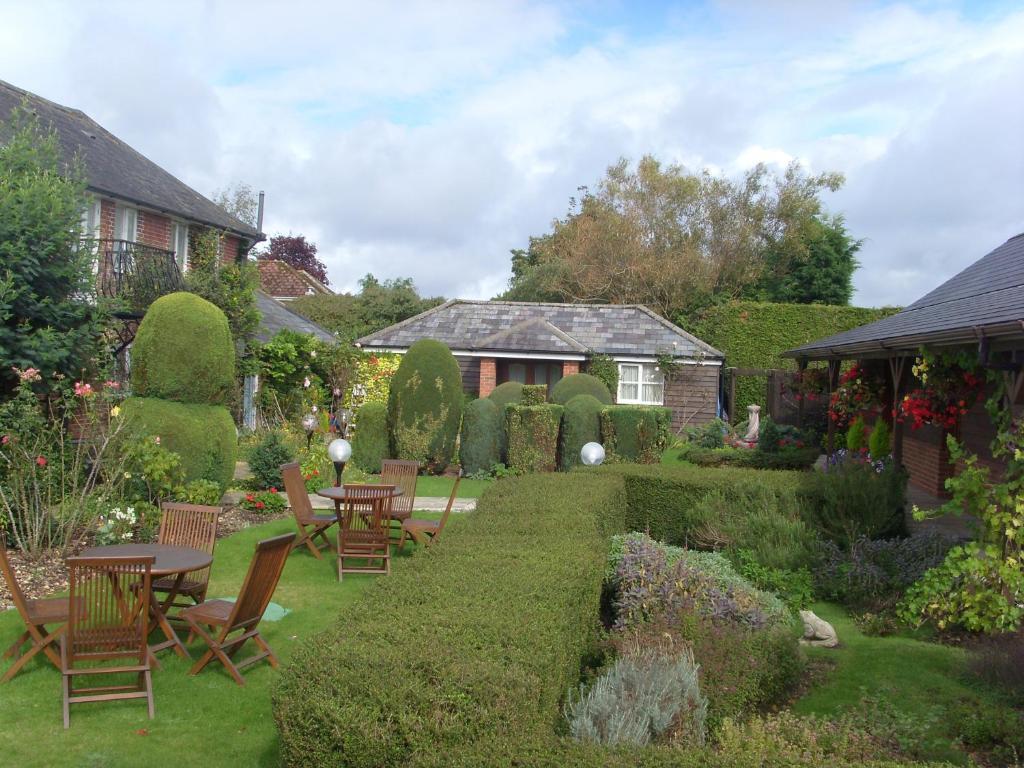 The Three Lions Hotel Fordingbridge Exterior photo